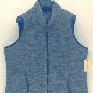 Women's Sleeveless Zippered Sweat Top